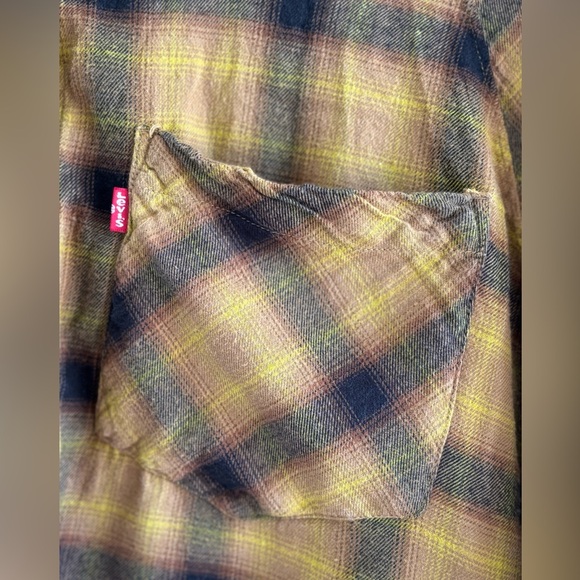 Levi’s Davi Flannel - Picture 6 of 6